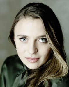 Esther Dierkes