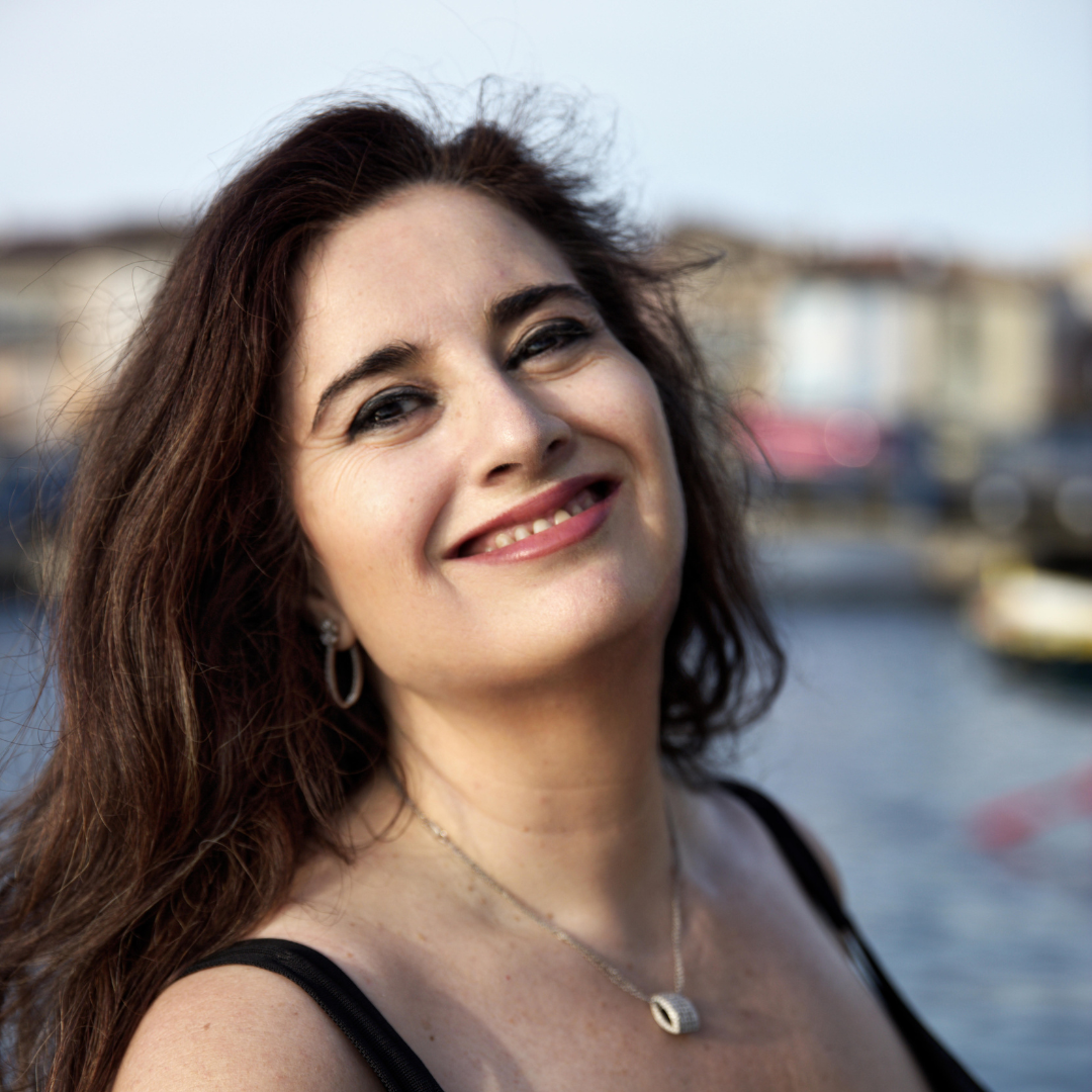 SOPHIE PONJICLIS is the Comtesse de Coigny & Madelon in Andrea Chénier in concert with the Opéra de Lyon in Lyon & Paris